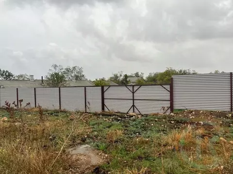 Участок в Крым, Черноморский район, Оленевское с/пос, с. Оленевка ул. ...