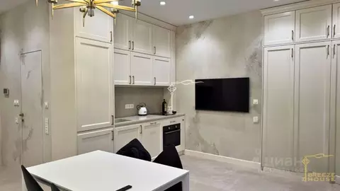 1-к кв. Крым, Ялта проезд Парковый, 6Б (45.0 м)