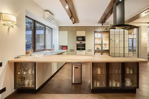 Коттедж в Москва пос. Мещерский,  (500 м)