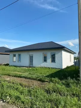 Дом в Омская область, Омский район, Магистральное с/пос, Деревня ...