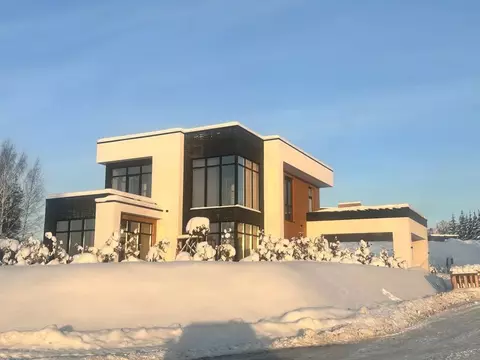 Дом в Ленинградская область, Всеволожский район, Бугровское городское ...