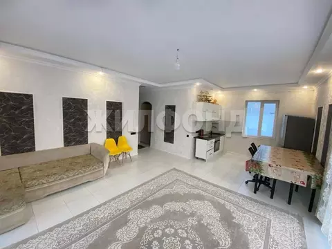 Дом в Новосибирская область, Мошковский район, пос. Октябрьский ул. ...