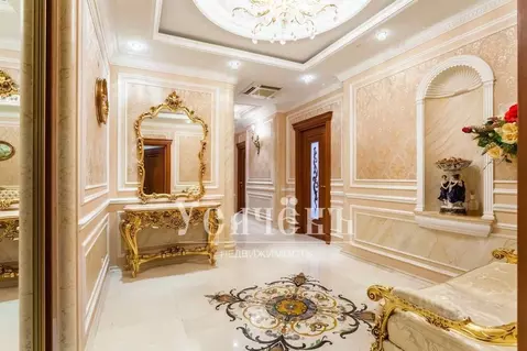 4-к кв. Москва Мосфильмовская ул., 70к1 (220.0 м)