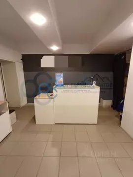 Помещение свободного назначения в Саратовская область, Саратов ул. ...