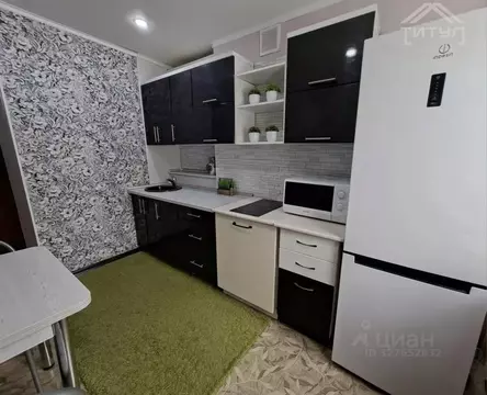 3-к кв. Алтайский край, Барнаул ул. Панфиловцев, 18 (60.0 м)