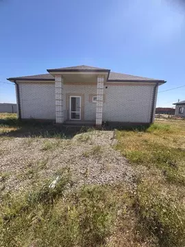 Дом в Ростовская область, Неклиновский район, Новобессергеневское ...