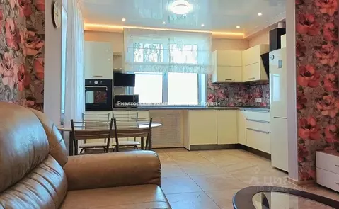 2-к кв. Хабаровский край, Хабаровск Ленинградская ул., 53к2 (65.0 м)