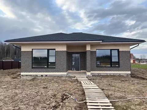 Дом в Пензенская область, Пензенский район, Богословский сельсовет, с. ...