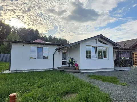 Дом в Свердловская область, Сысертский муниципальный округ, пос. ...