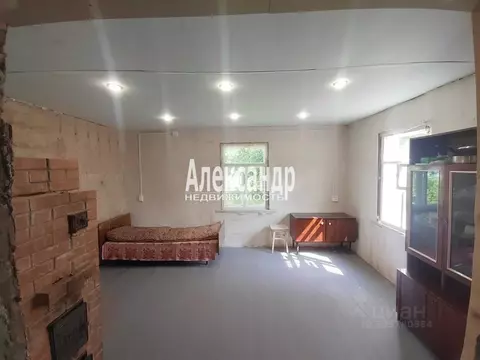 Дом в Карелия, Лахденпохский муниципальный округ, пос. Элисенваара ул. ...