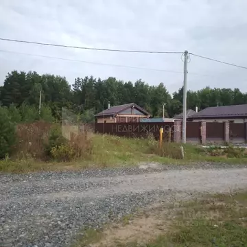 Участок в Тюменская область, Тюменский муниципальный округ, с. Гусево  ...