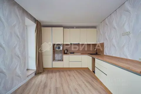 2-к кв. Тюменская область, Тюмень ул. Котельщиков, 19 (87.1 м)