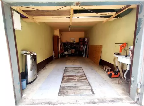 Гараж в Краснодарский край, Туапсе ул. Калараша, 3А (51 м)