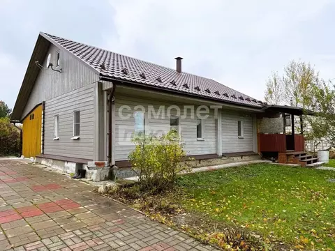 Дом в Калужская область, Город Калуга городской округ, д. Городок 28 ...