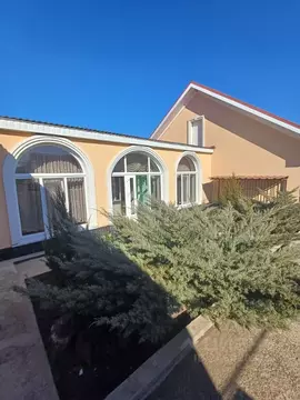 2-к кв. Крым, Симферопольский район, с. Укромное ул. Космическая (60.0 ...