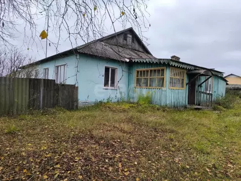 Дом в Брянская область, Клетнянский район, Надвинское с/пос, д. ...