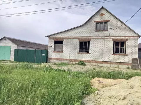 Дом в Белгородская область, Новооскольский муниципальный округ, с. ...
