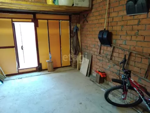 Гараж в Коми, Сыктывкар Октябрьский просп., 82/4 (18 м)