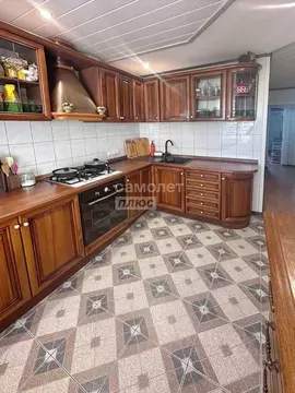 6-к кв. Калужская область, Калуга Хрустальная ул., 10 (148.0 м)