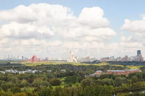 4-к кв. Москва ул. Нижние Мневники, 16к6 (150.3 м)