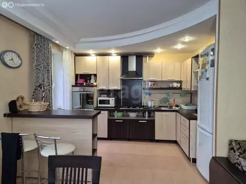 4-комнатная квартира: Набережные Челны, посёлок ГЭС, Комсомольская ...