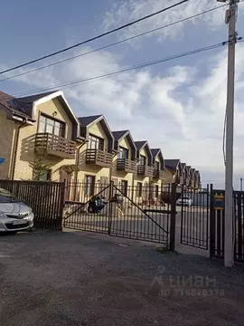 Таунхаус в Омская область, Омск пер. 1-й Лучистый, 17 (122 м)