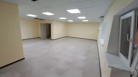 Помещение свободного назначения в Крым, Симферополь ул. ...