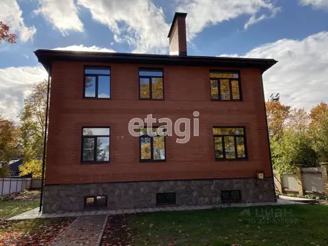 Дом в Псковская область, Псков ул. Чапаева, 2Б (257 м)