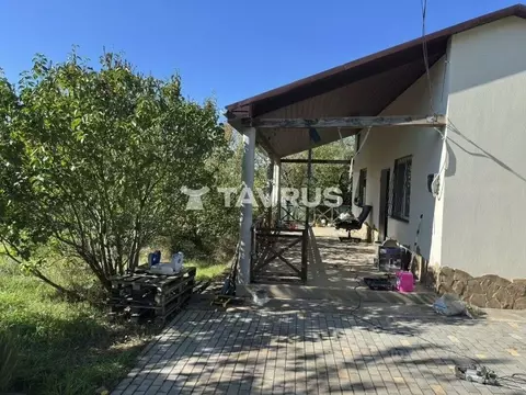 Дом в Крым, Симферопольский район, Мирновское с/пос, Домостроитель ...