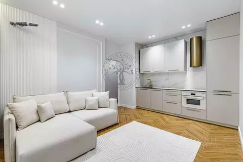 2-к кв. Свердловская область, Екатеринбург ул. Большакова, 66 (60.0 м)