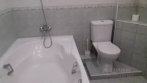 2-к кв. Санкт-Петербург Большая Московская ул., 11 (90.0 м)