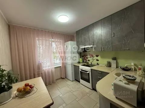 2-к кв. Омская область, Омск ул. 8-я Линия, 198 (58.8 м)