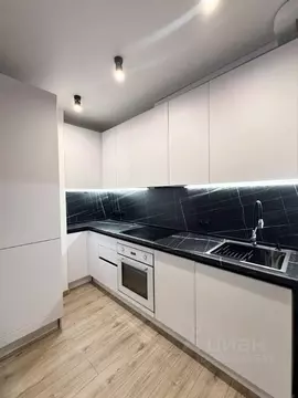 3-к кв. Москва Очаковское ш., 5к6 (60.1 м)