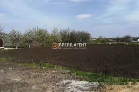 Участок в Белгородская область, Белгородский район, с. Стрелецкое ...