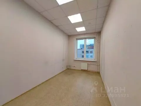 Склад в Санкт-Петербург Уральская ул., 19к10 (15 м)