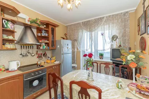 2-к кв. Владимирская область, Владимир ул. Крайнова, 4 (61.7 м)