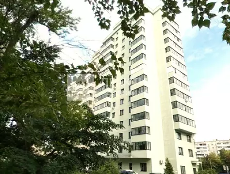 Продается 2-комнатная квартира