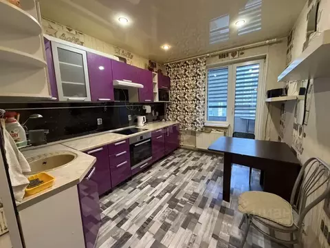 3-к кв. Санкт-Петербург ул. Маршала Казакова, 68к1 (75.3 м)
