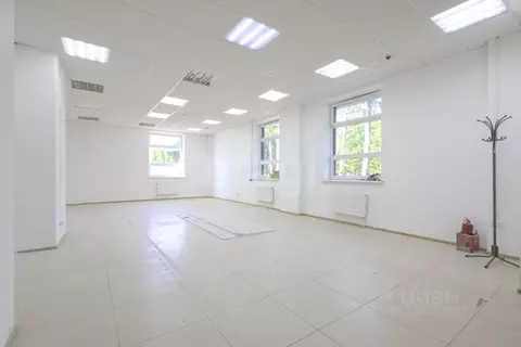 Помещение свободного назначения в Тюменская область, Тюмень проезд ...