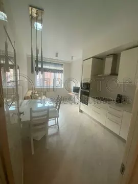 Продается 2-комнатная квартира