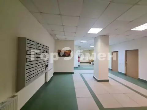 Продается 4-комнатная квартира