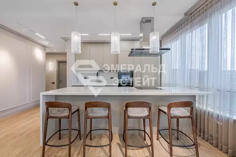 3-к кв. Москва Большая Филевская ул., 3к3 (119.0 м)