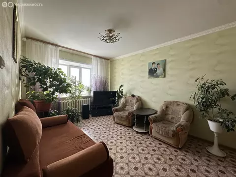 4-комнатная квартира: Нерюнгри, проспект Ленина, 6 (86.2 м)