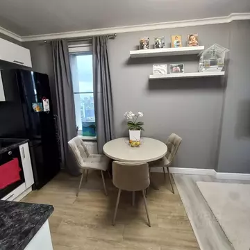 2-к кв. Московская область, Красногорск ул. Липовой Рощи, 2к1 (50.1 м)