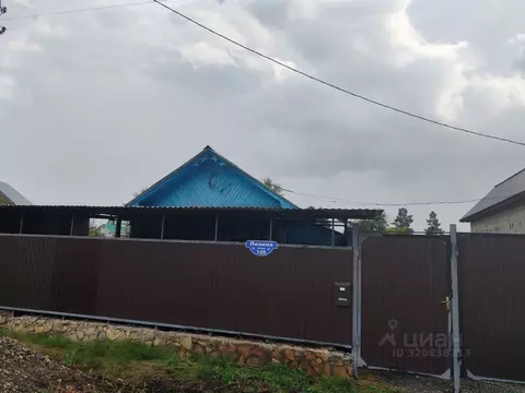 Дом в Оренбургская область, пос. Саракташ ул. Ленина (37 м)