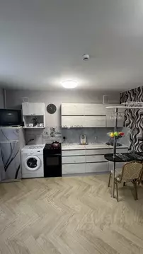 Студия Кировская область, Киров Коминтерновский мкр, ул. Зеленина, 1 ...