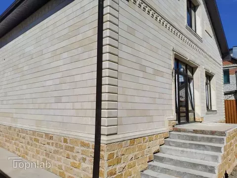 Дом в Ставропольский край, Ставрополь №26 мкр, ул. Глинки, 4 (250 м)