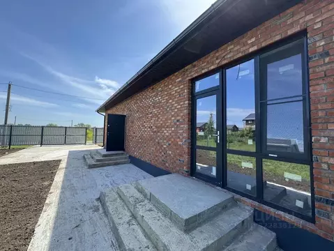 Дом в Адыгея, Тахтамукайский район, Старобжегокай аул ул. Нахимова (90 ...