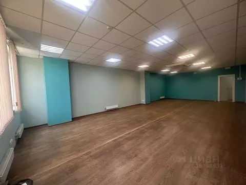 Офис в Саратовская область, Саратов ул. Имени И.А. Слонова, 1 (80 м)