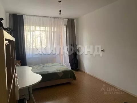 3-к кв. Новосибирская область, Новосибирск Рельсовая ул., 8/1 (61.6 м)